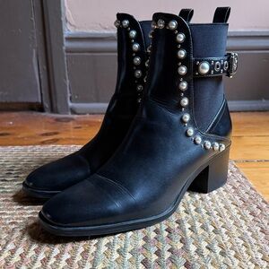 Zara black leather studded Chelsea boots with block heel, size 40 (US9)